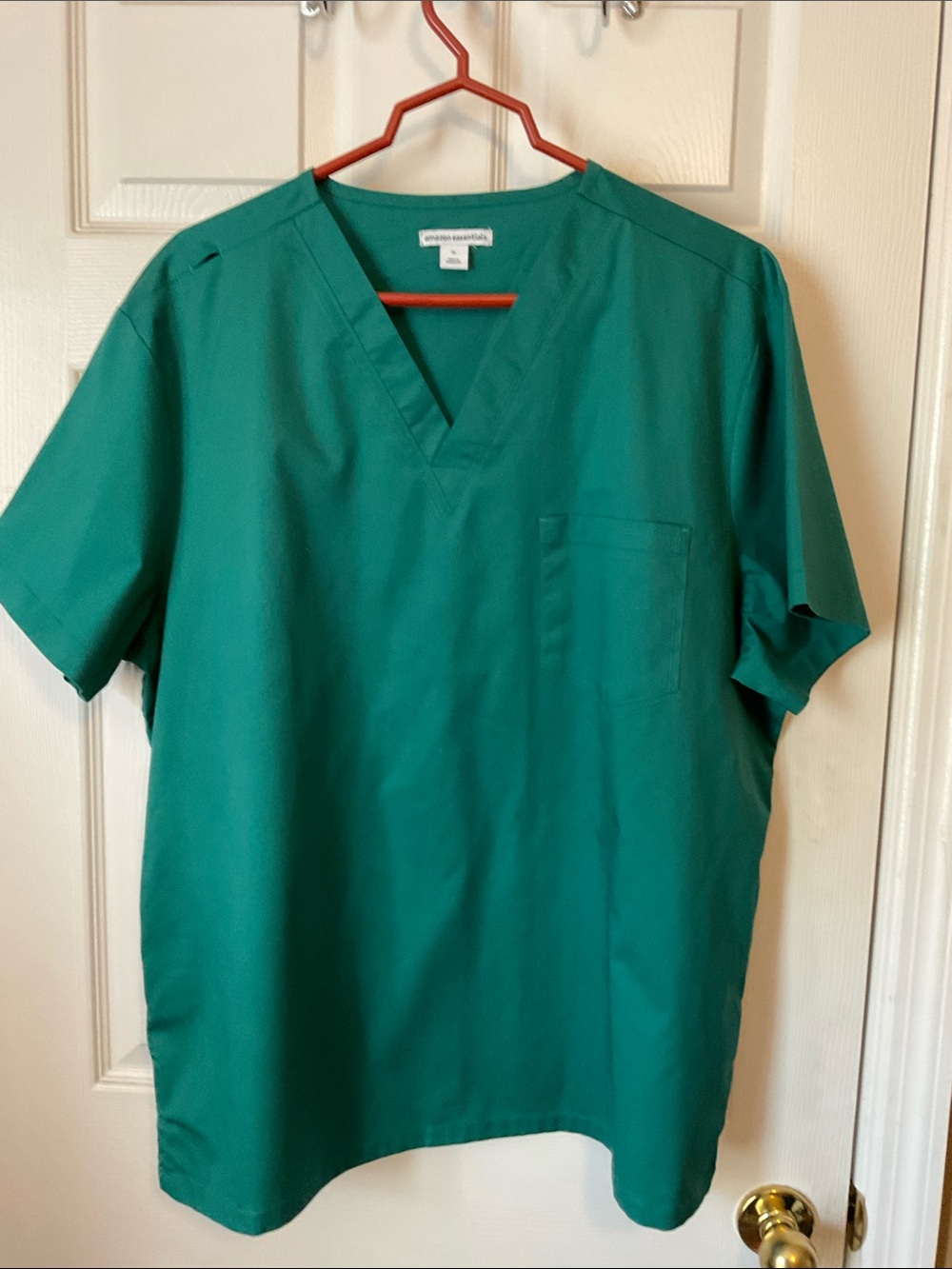 Amazon Essentials Women's V-Neck Short Sleeves Medical Scrub Top Green Size XL